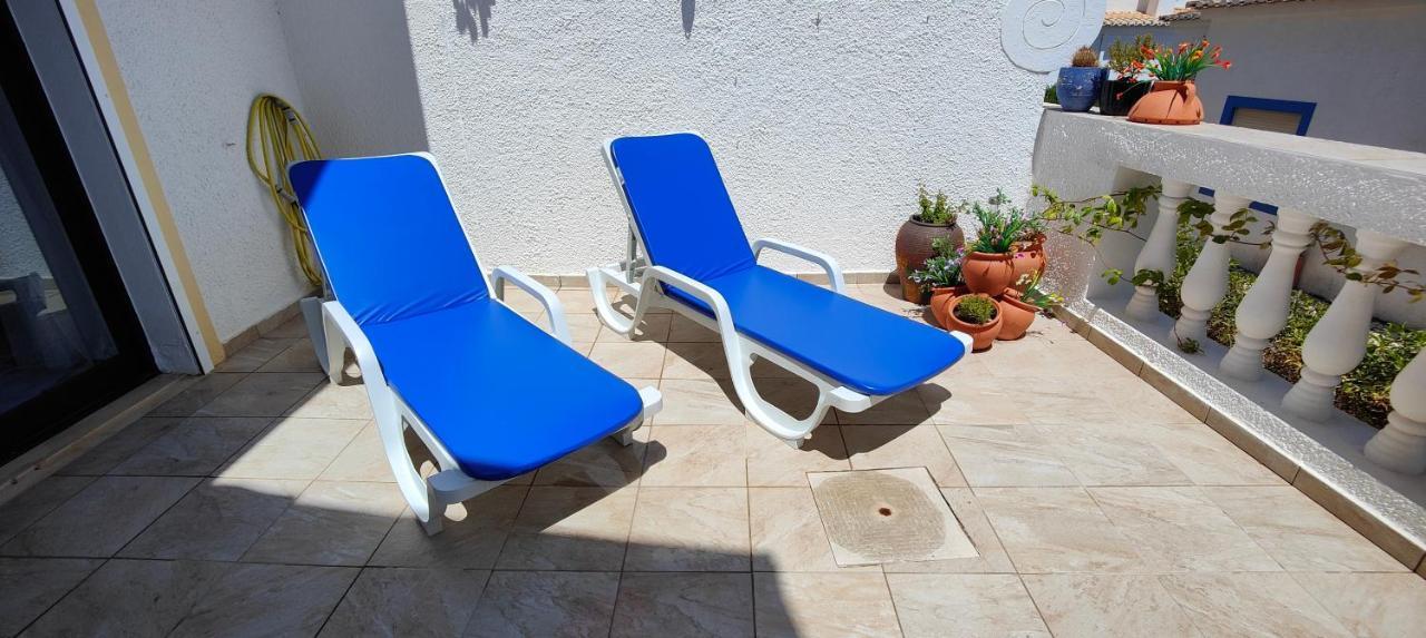 The Swallow'S Rest Beach House - Meia Praia Lagos Exteriör bild